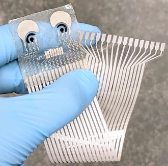 El adhesivo elástico dice presión arterial, diabetes e incluso niveles bioquímicos. Fuente: jacobsschool (ucsd) El adhesivo elástico dice presión arterial, diabetes e incluso niveles bioquímicos. Fuente: jacobsschool (ucsd)